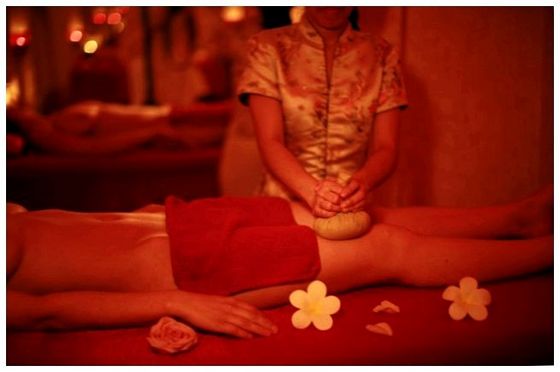 Що таке тантричний масаж?