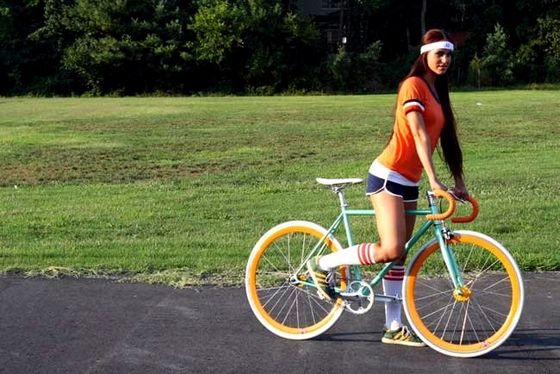 Худнемо на велосипеді: скільки калорій спалює велосипед?