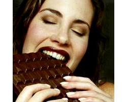 До чого може привести поїдання великої кількості шоколаду?