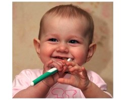 Як лікувати карієс у малюків