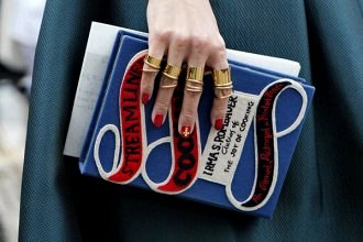 Як носити кільця на руках модно і стильно