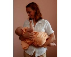 Як носити дитину на руках і не шкодити здоров`ю