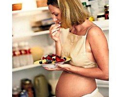Як потрібно харчуватися під час вагітності