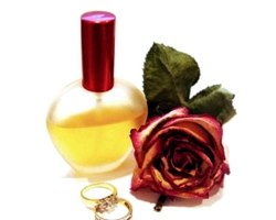Як правильно вибрати парфуми з феромонами?