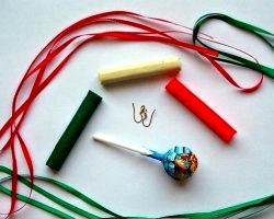 Як зробити новорічні сережки: майстер-клас з полімерної глини