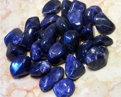 Магічні властивості каменів: лазурит