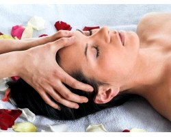 Омолоджуючий масаж для обличчя
