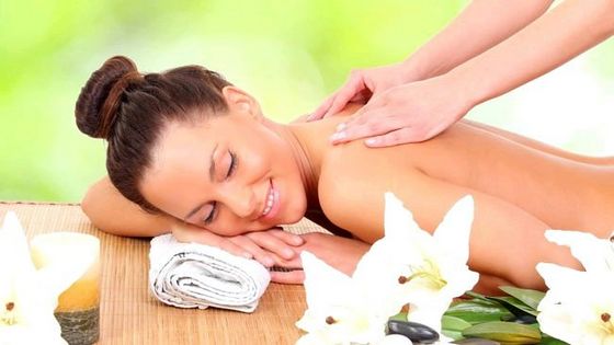 Освоюємо техніку масажу шийно-комірцевої зони