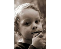 Отруєння дитини наркотиками, алкоголем і тютюном