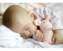 Чому діти в ранньому віці погано сплять?