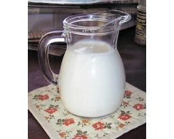 Кисле молоко і її застосування в домашніх умовах