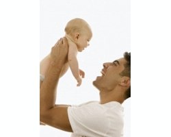 Роль тата в сім`ї для малюка