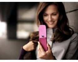 Найсучасніший жіночий мобільний телефон - як вибрати?