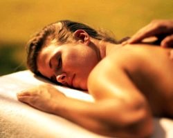 Вчимося робити еротичний масаж жінці або чоловікові