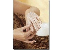 Догляд за сухою шкірою рук