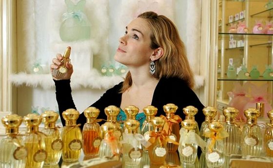 У пошуках ідеального парфуму: практичний посібник з вибору жіночих парфумів