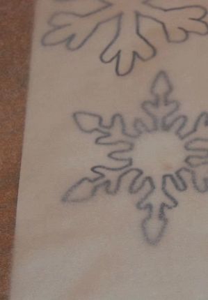 Зимова красуня: новорічний костюм сніжинки для дівчинки своїми руками
